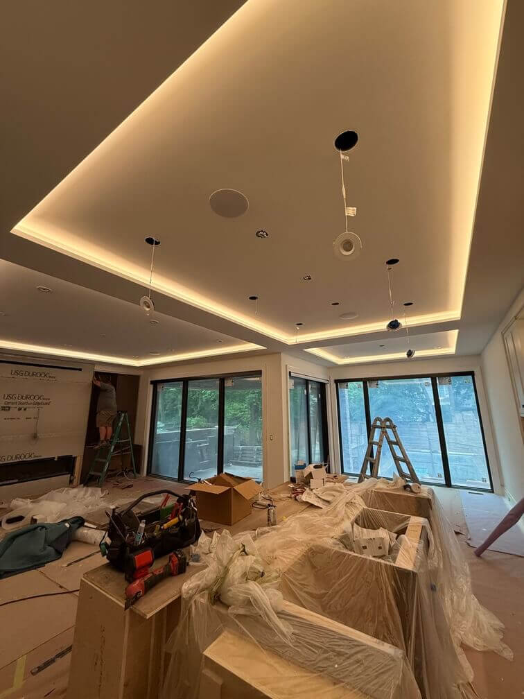 recessed-ceiling-lighting-installation-modern-home