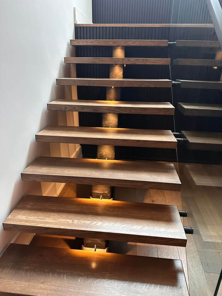 staircase-led-lighting-installation-modern-home